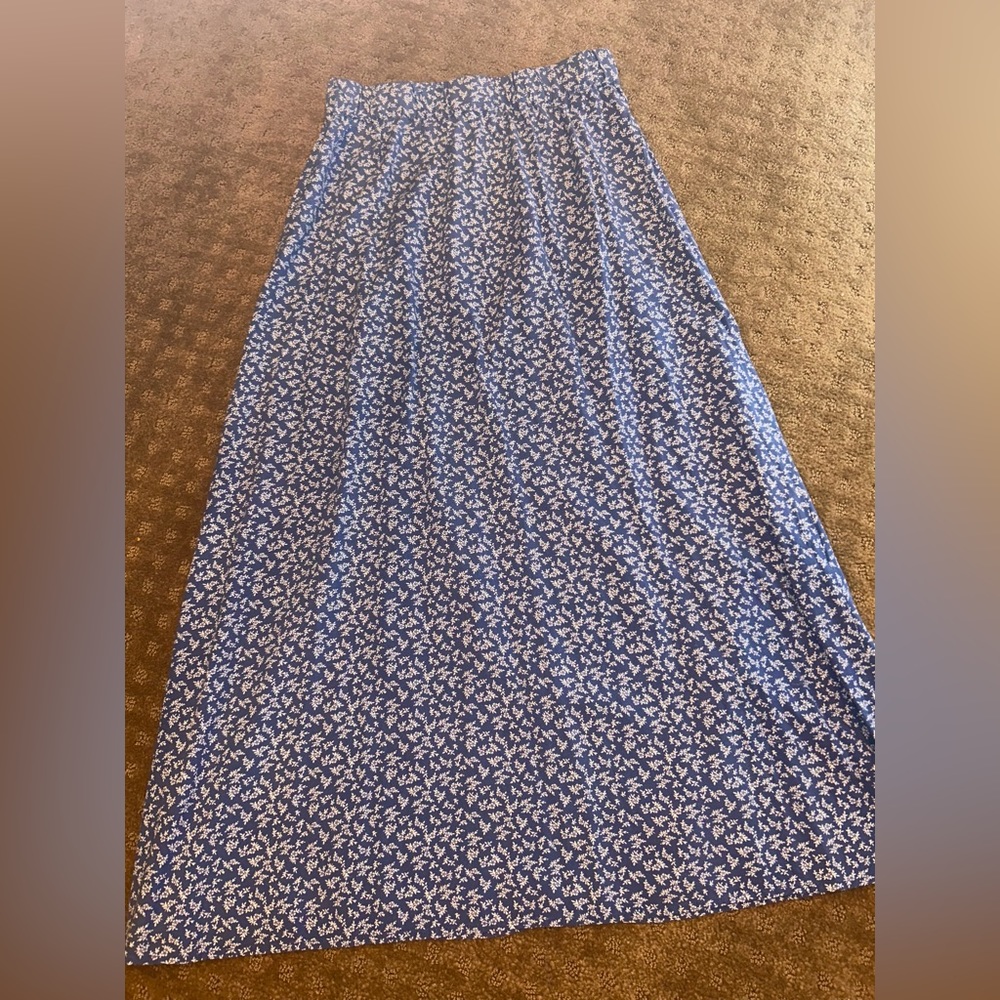 brandy melville skirt